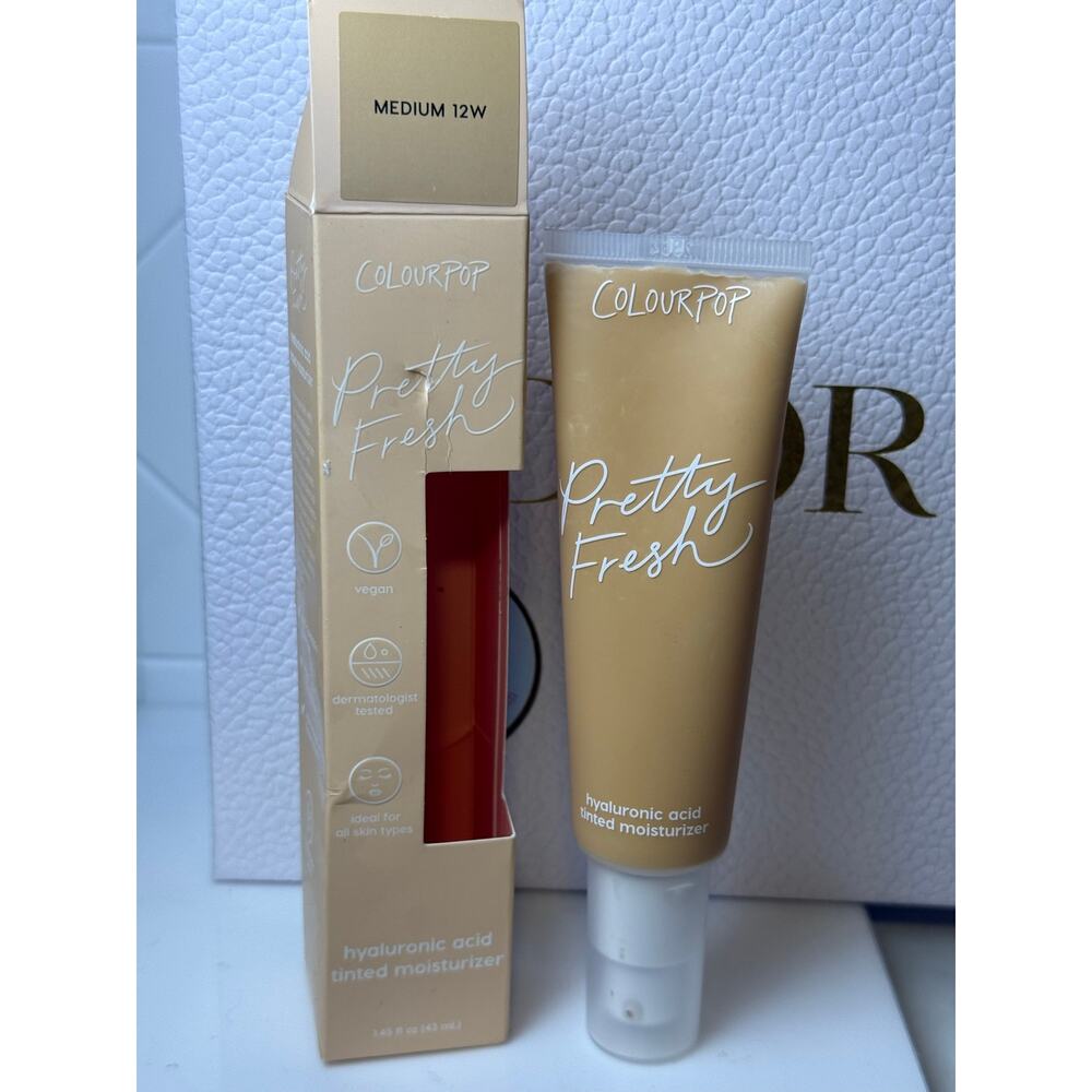 ColourPop Pretty Fresh Hyaluronic Acid Tinted Moisturizer-MEDIUM 12W -NEW in box